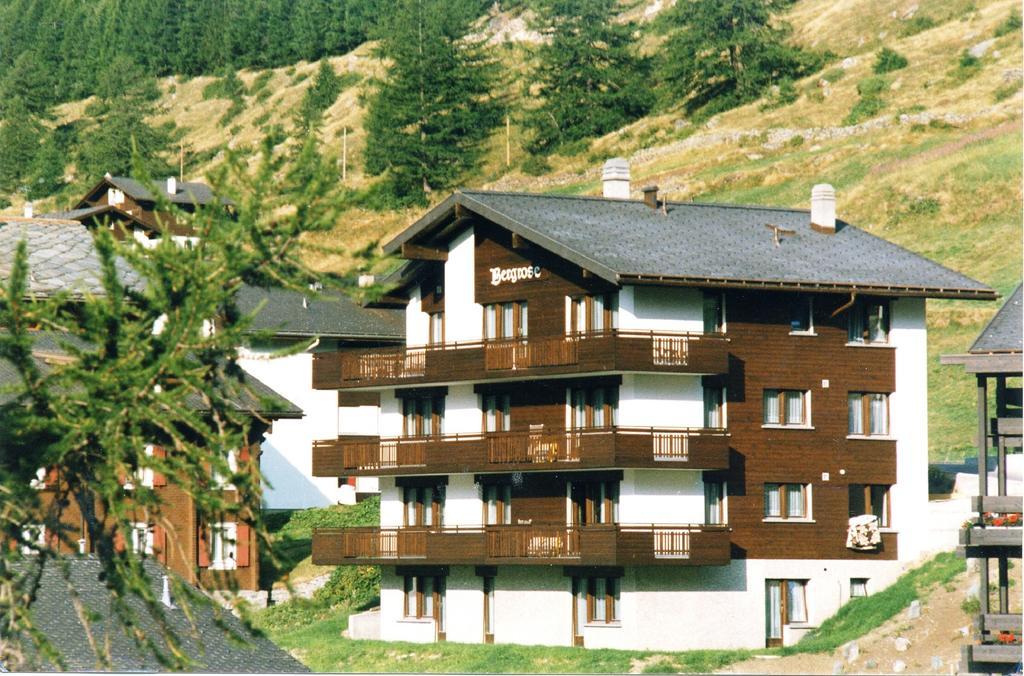 Apartments Bergrose Saas-Fee Room photo